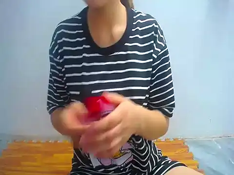 Mimi 200 online show from July 16, 2026, 4:42 am