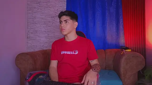 josethariaz25 online show from July 18, 2026, 11:08 am