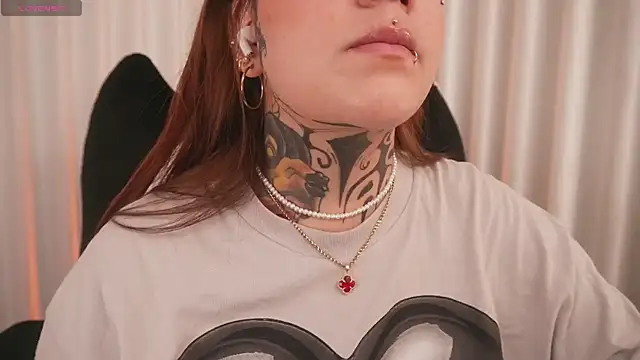 Tessa ruxh online show from June 11, 2026, 12:13 pm