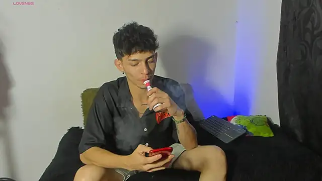  IanLark online show from May 30, 2026, 7:36 am