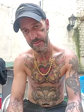 Snapshot of DuroHustler chatting on July 30, 2026, 9:30 am DuroHustler online show from July 30, 2026, 9:30 am