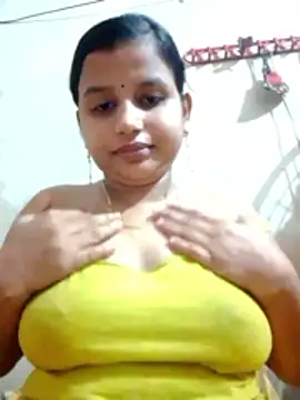 Snapshot of Nigar_Hatun chatting on April 30, 2026, 8:57 pm Nigar Hatun online show from April 30, 2026, 8:57 pm
