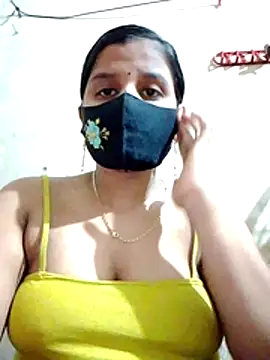 Snapshot of Nigar_Hatun chatting on May 6, 2026, 12:20 pm Nigar Hatun online show from May 6, 2026, 12:20 pm