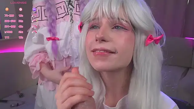 CosplayDream online show from May 1, 2026, 7:24 am