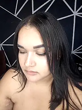 MIIA FOXXY online show from April 21, 2026, 8:04 pm