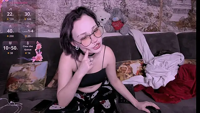 VikaViktoria online show from May 2, 2026, 8:14 pm