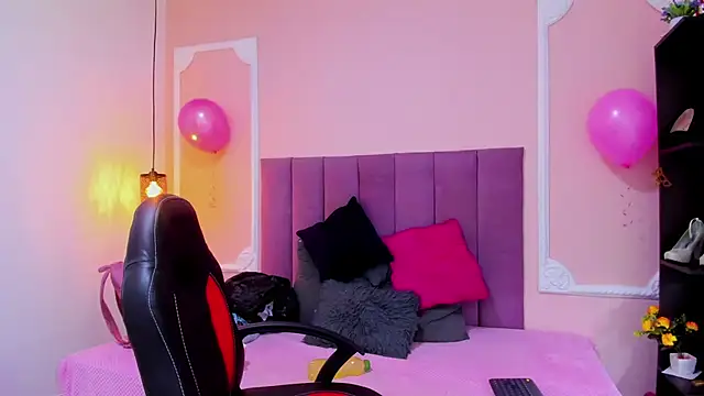 canndy lover online show from July 28, 2026, 1:10 pm