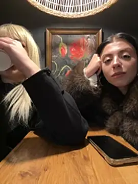 Sweet Angelss online show from April 24, 2026, 1:13 pm