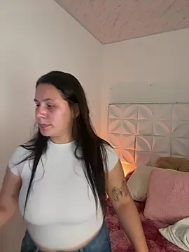 Ivonny Goldie online show from July 8, 2026, 11:05 pm