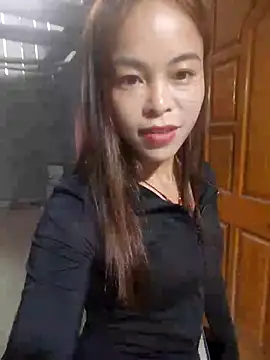 babyboo91 online show from May 11, 2026, 12:23 am
