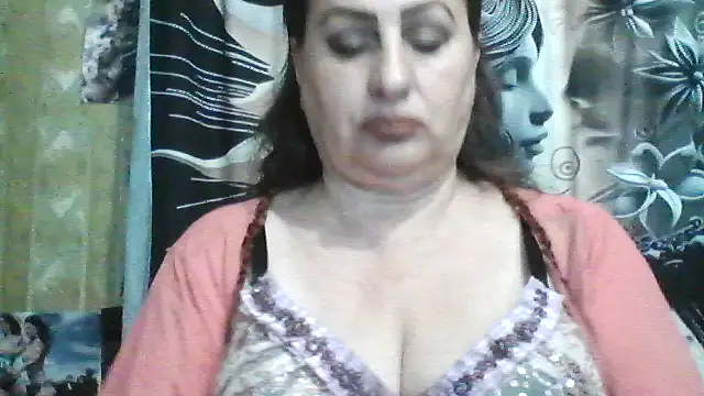 LoaqLovew online show from June 11, 2026, 8:33 am