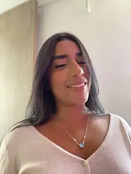 SaryJonex online show from May 19, 2026, 3:30 pm
