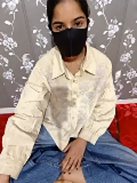 Ritu rani01 online show from April 28, 2026, 11:47 am