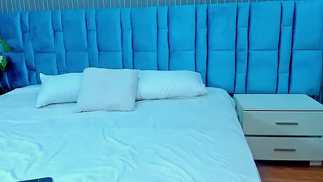 SabrinaMaddox online show from April 27, 2026, 4:49 pm