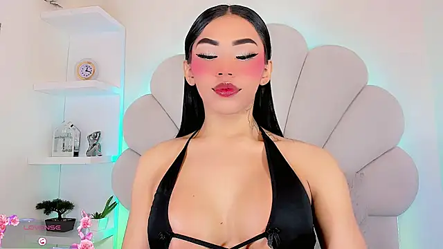 Aleisha Beaumont online show from July 30, 2026, 5:39 am