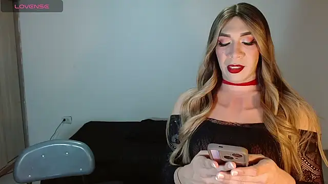 Brune vs blonde online show from June 19, 2026, 3:45 am