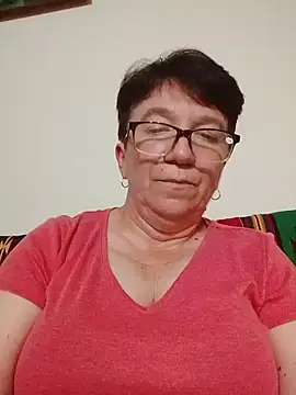 KetQueen101 online show from June 12, 2026, 7:22 pm