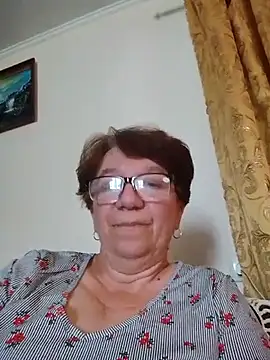 KetQueen101 online show from May 24, 2026, 7:41 am