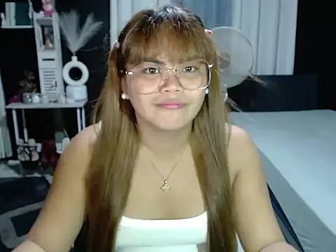 Kendallfoxx online show from May 26, 2026, 7:34 pm