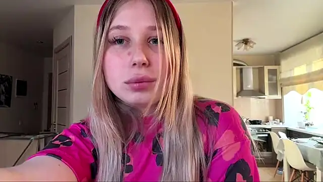 EvangelionXO online show from April 24, 2026, 12:18 pm