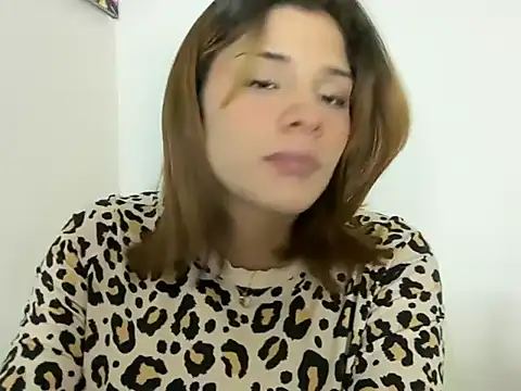 Snapshot of Im__molly6 chatting on June 12, 2026, 11:24 pm Im molly6 online show from June 12, 2026, 11:24 pm