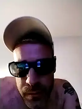 Genios101088 online show from April 30, 2026, 1:45 am