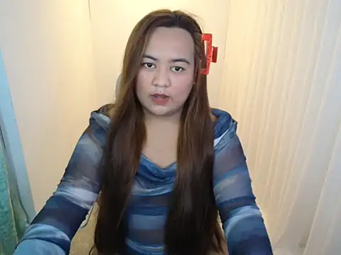 Snapshot of Czarinna chatting on May 4, 2026, 2:31 pm Czarinna online show from May 4, 2026, 2:31 pm