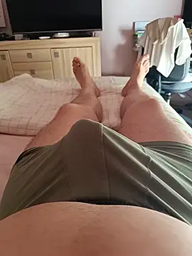 rockharddaddy001 online show from June 9, 2026, 7:31 am
