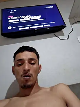 casadocalixaba028 online show from May 14, 2026, 10:29 pm