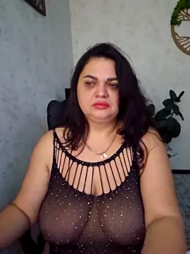 -CUTE-EVVIL- online show from April 30, 2026, 6:04 pm