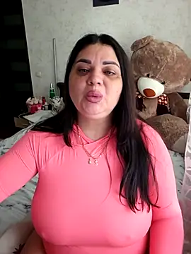 -CUTE-EVVIL- online show from April 28, 2026, 5:34 am