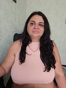 -CUTE-EVVIL- online show from June 3, 2026, 7:53 am