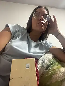 SamyandAllison online show from May 23, 2026, 12:42 am