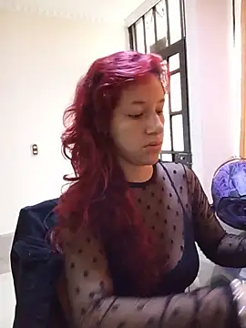 Escarleth 69 online show from May 30, 2026, 11:49 am