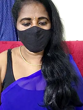 Snapshot of Sunitha-tamilponu chatting on June 14, 2026, 4:08 pm Sunitha-tamilponu online show from June 14, 2026, 4:08 pm
