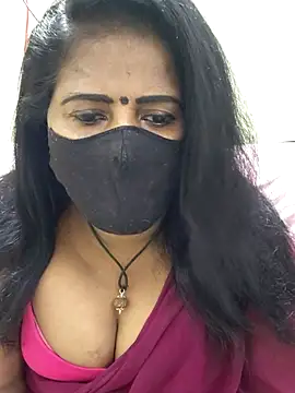Snapshot of Sunitha-tamilponu chatting on July 11, 2026, 8:58 am Sunitha-tamilponu online show from July 11, 2026, 8:58 am