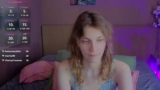 Emily Cartex online show from July 28, 2026, 1:10 pm