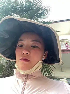 Meimei-bb online show from June 10, 2026, 10:27 am