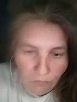 Snapshot of IrisMaris37 chatting on May 19, 2026, 1:40 pm IrisMaris37 online show from May 19, 2026, 1:40 pm