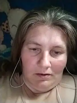 Snapshot of IrisMaris37 chatting on May 24, 2026, 9:09 am IrisMaris37 online show from May 24, 2026, 9:09 am