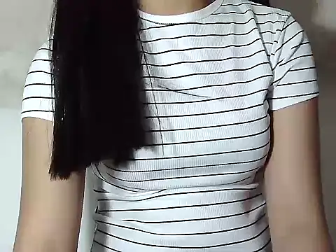 sexydolly18 online show from July 18, 2026, 10:13 am