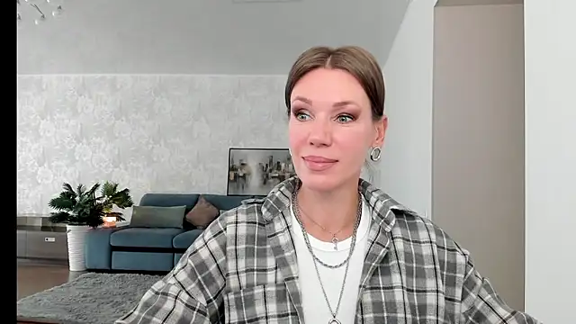 miababemi09 online show from May 22, 2026, 4:54 am