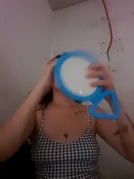 Bad bish21 online show from April 28, 2026, 6:29 am