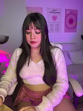 iEmily  online show from May 26, 2026, 1:58 am