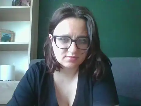 sensual paris online show from May 28, 2026, 5:26 am