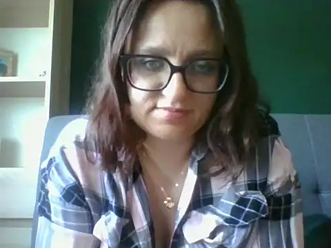 sensual paris online show from June 9, 2026, 5:30 am