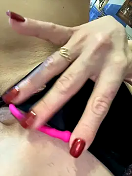 Snapshot of kisulya chatting on November 8, 2025, 9:24 am kisulya online show from November 8, 2025, 9:24 am