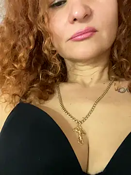 Snapshot of kisulya chatting on October 10, 2025, 6:14 am kisulya online show from October 10, 2025, 6:14 am