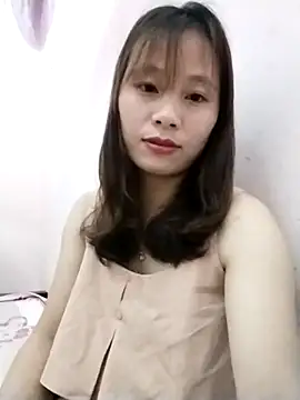 -Natina- online show from May 3, 2026, 2:09 pm