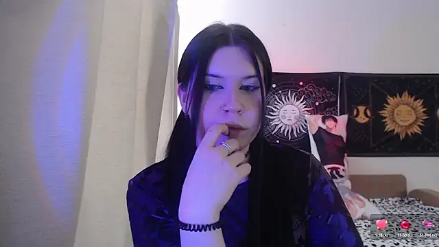 iintimate flesh online show from May 13, 2026, 11:39 am